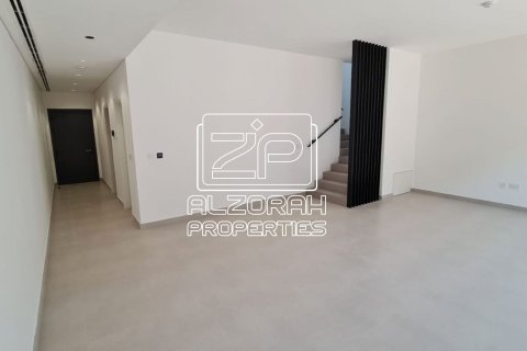 Maison de ville à vendre à  Tilal City, Sharjah, EAU 2 chambres, 146 m2 № 772026 - photo 2
