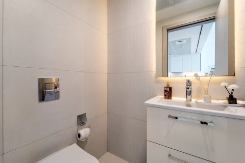 Apartment til salg i Jumeirah Village Circle, Dubai, UAE 1 soveværelse, 79 kvm № 769550 - foto 16