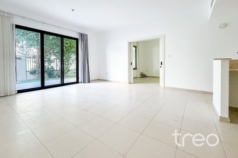 Townhouse in Town Square, Dubai, UAE 4 bedrooms, 225.66 sq.m. № 778503 - photo 3