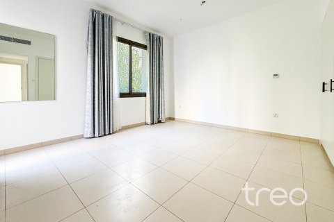 Townhouse in Town Square, Dubai, UAE 4 bedrooms, 225.66 sq.m. № 778503 - photo 6