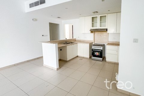 Townhouse in Town Square, Dubai, UAE 4 bedrooms, 225.66 sq.m. № 778503 - photo 5