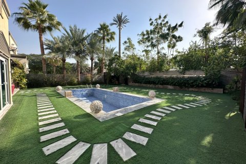 Vila v Jumeirah Islands, Dubai, SAE 5 ložnice, 474 m² Č.: 769469 - fotografie 12