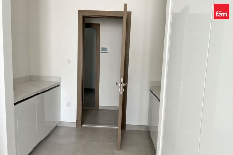 Βίλα σε Dubai, ΗΑΕ 4 υπνοδωμάτια, 634.7 τ.μ. Αρ. 774747 - φωτογραφία 12