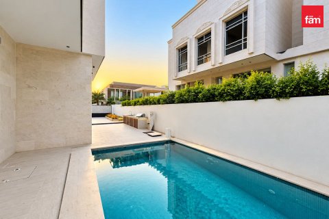 Villa til salg i Dubai, UAE 6 soveværelser, 456.3 kvm № 769436 - foto 7