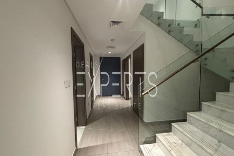 Σπίτι στην Yas Island, Abu Dhabi, ΗΑΕ 3 υπνοδωμάτια, 457.36 τ.μ. Αρ. 780260 - φωτογραφία 8