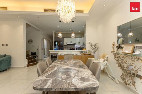 Shtëpi në qytet në Al Furjan, Dubai, Emiratet e Bashkuara Arabe 4 dhoma gjumi, 201.2 m2. № 777687 - Foto 11