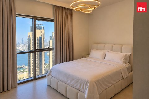 Dubai, UAE의 임대용 아파트 침실 3개, 150.2제곱미터 번호 769847 - 사진 10