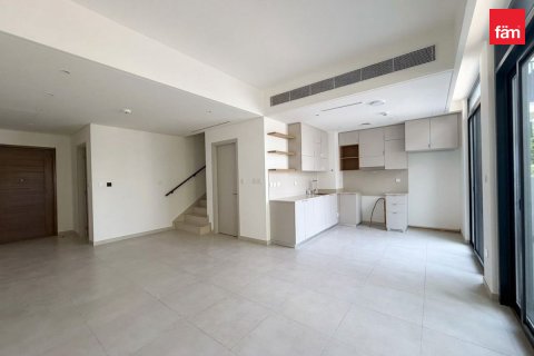 Villa til leje i Dubai, UAE 3 soveværelser, 118 kvm № 779659 - foto 3