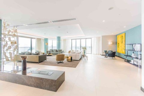 Apartment in Dubai, UAE 5 bedrooms, 679 sq.m. № 769464 - photo 3