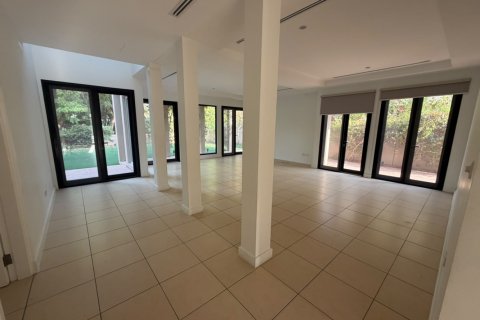Βίλα σε Arabian Ranches, Dubai, ΗΑΕ 4 υπνοδωμάτια, 400.13 τ.μ. Αρ. 779274 - φωτογραφία 9