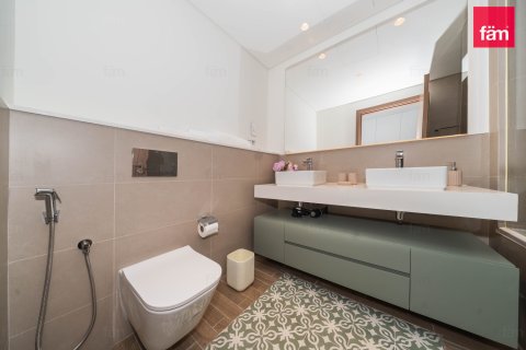 Apartman u City Walk, Dubai, UAE 2 spavaćih soba, 126.3 m2 Br. 769876 - fotografija 17
