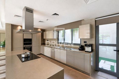 Villa in Mohammed Bin Rashid City, Dubai, UAE 5 bedrooms, 745.83 sq.m. № 778597 - photo 17