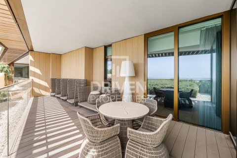 Apartmen di Jumeirah, Dubai, UAE 3 bilik tidur, 244.43 meter persegi № 781178 - foto 20