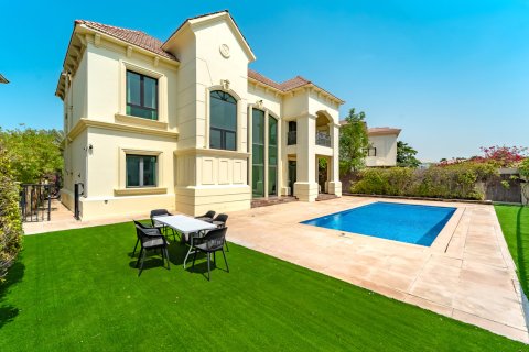 Vila u gradu Jumeirah Islands, Dubai, UAE 4 spavaće sobe, 497 m2 Br. 769449 - Slika 3