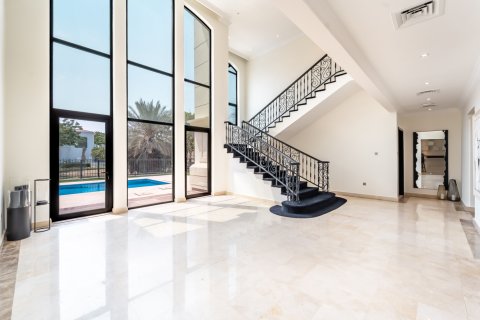Vila u gradu Jumeirah Islands, Dubai, UAE 4 spavaće sobe, 497 m2 Br. 769449 - Slika 5