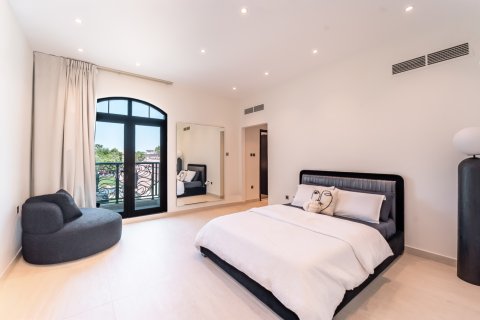 Vila u gradu Jumeirah Islands, Dubai, UAE 4 spavaće sobe, 497 m2 Br. 769449 - Slika 14