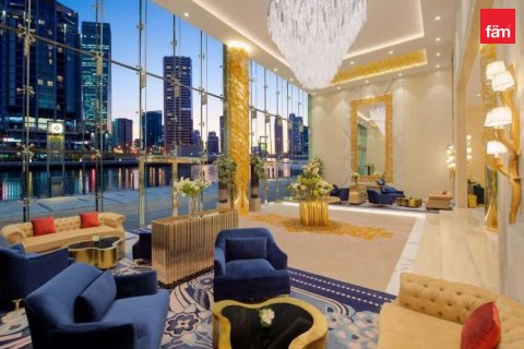 Business Bay, Dubai, UAE의 임대용 아파트 침실 2개, 128.3제곱미터 번호 769373 - 사진 10