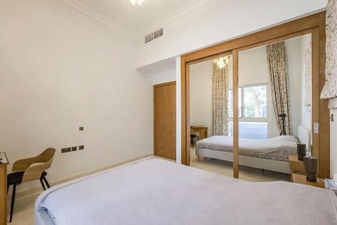 Vila u Dubai, UAE 5 spavaćih soba, 327 m2 Br. 769518 - fotografija 19