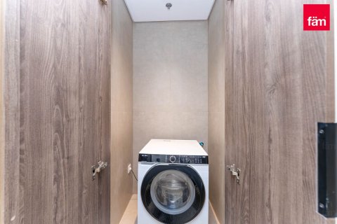 Apartment til salg i Business Bay, Dubai, UAE 2 soveværelser, 102.7 kvm № 769374 - foto 15