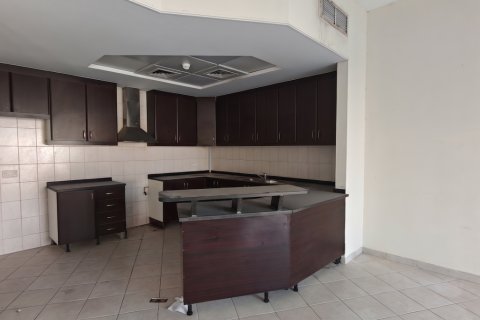 Apartment til salg i Discovery Gardens, Dubai, UAE 2 soveværelser, 147 kvm № 769557 - foto 3