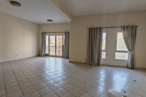 Apartment til salg i Discovery Gardens, Dubai, UAE 2 soveværelser, 147 kvm № 769557 - foto 2