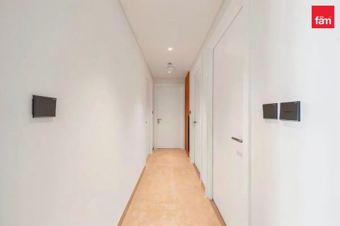 Пәтер Дубай, БАӘ-да 2 жатын бөлмелер, 130.3 м² № 769702 - фото 9