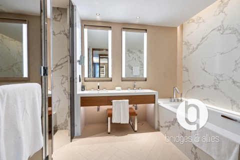 Downtown Dubai (Downtown Burj Dubai), UAE의 임대용 아파트 침실 3개, 166제곱미터 번호 769747 - 사진 16
