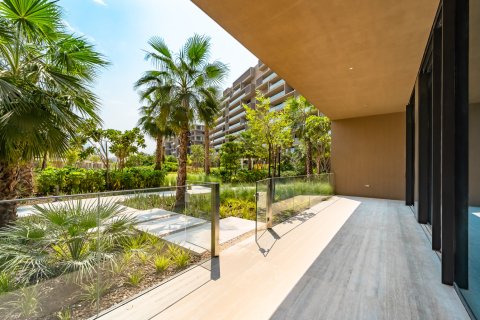 Appartement te koop in Palm Jumeirah, Dubai, VAE 2 slaapkamers, 198 vr.m., nr 769451 - foto 1