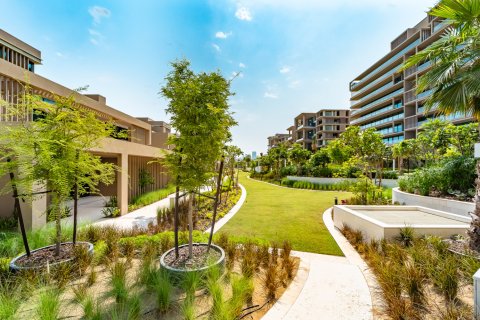 Appartement te koop in Palm Jumeirah, Dubai, VAE 2 slaapkamers, 198 vr.m., nr 769451 - foto 23