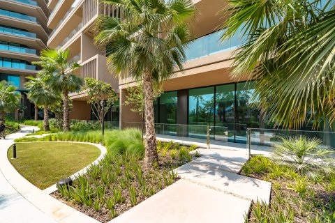 Appartement te koop in Palm Jumeirah, Dubai, VAE 2 slaapkamers, 198 vr.m., nr 769451 - foto 3
