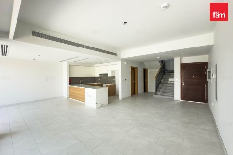 Rijtjeshuis te koop in Dubai, VAE 3 slaapkamers, 161 vr.m., nr 769394 - foto 2