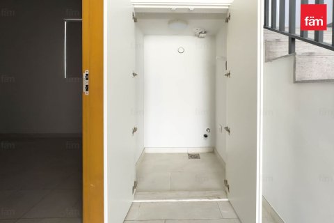 Rijtjeshuis te koop in Dubai, VAE 3 slaapkamers, 161 vr.m., nr 769394 - foto 17