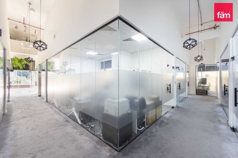 Oficina en alquiler en Business Bay, Dubai, EAU 23.2 m2 № 777858 - foto 11