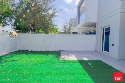 Dubai, BAE’de kiralık sıra ev 3 yatak odası, 187.2 m&sup2; No 772029 - fotoğraf 21