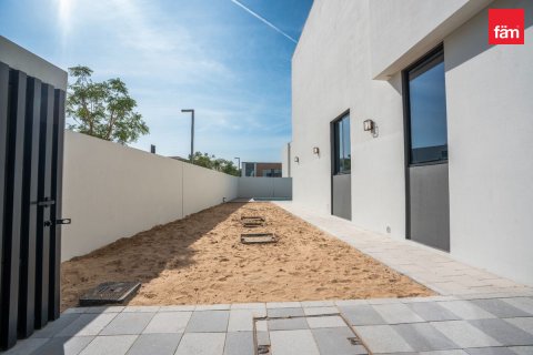 Vila di Dubai, UEA 4 kamar tidur, 411.1 m2 nomor 771897 - foto 28