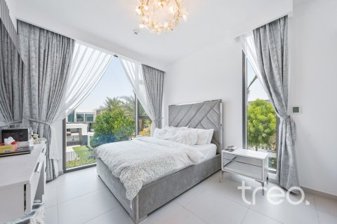 Kuća u nizu u Arabian Ranches 3, Dubai, UAE 4 spavaćih soba, 246.47 m2 Br. 775725 - fotografija 7