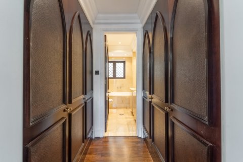 Appartement te koop in Downtown Dubai (Downtown Burj Dubai), Dubai, VAE 1 slaapkamer, 135 vr.m., nr 769519 - foto 9