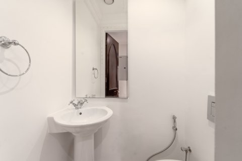 Appartement te koop in Downtown Dubai (Downtown Burj Dubai), Dubai, VAE 1 slaapkamer, 135 vr.m., nr 769519 - foto 18