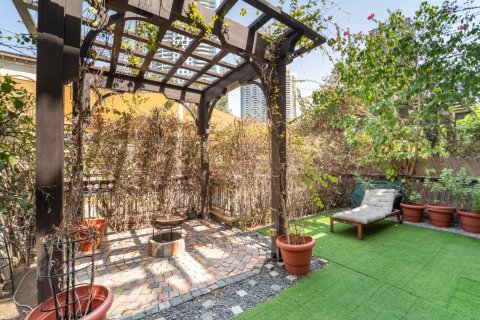 Appartement te koop in Downtown Dubai (Downtown Burj Dubai), Dubai, VAE 1 slaapkamer, 135 vr.m., nr 769519 - foto 17