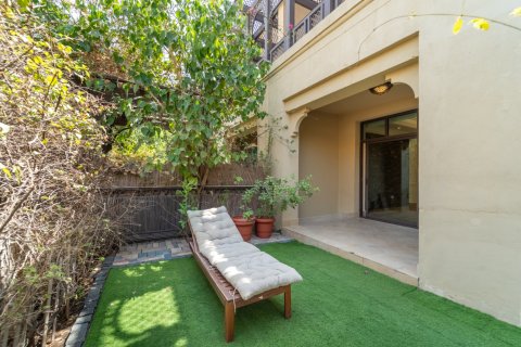 Appartement te koop in Downtown Dubai (Downtown Burj Dubai), Dubai, VAE 1 slaapkamer, 135 vr.m., nr 769519 - foto 15