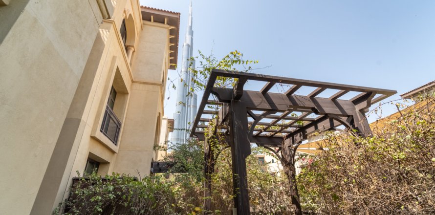 Appartement in Downtown Dubai (Downtown Burj Dubai), Dubai, VAE 1 slaapkamer, 135 vr.m. nr 769519