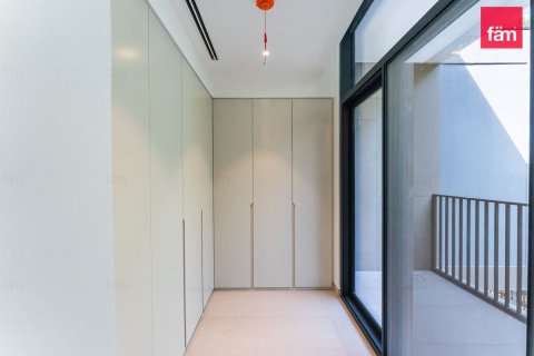 Shtëpi në qytet në Dubai, Emiratet e Bashkuara Arabe 3 dhoma gjumi, 168.1 m2. № 774869 - Foto 3