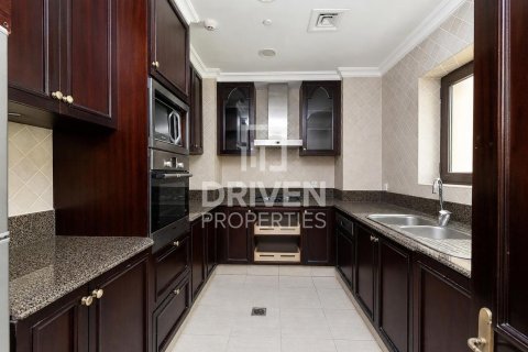 Apartament na sprzedaż w Downtown Dubai (Downtown Burj Dubai), Dubai, ZEA 2 sypialnie, 132.02 mkw., nr 770679 - zdjęcie 15