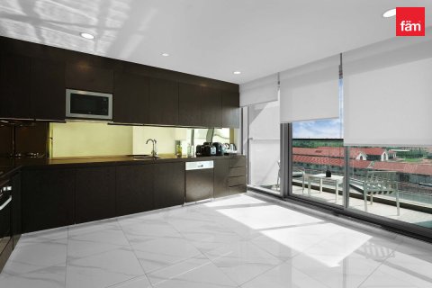 Business Bay, Dubai, UAE의 임대용 아파트 침실 3개, 183.6제곱미터 번호 777622 - 사진 5