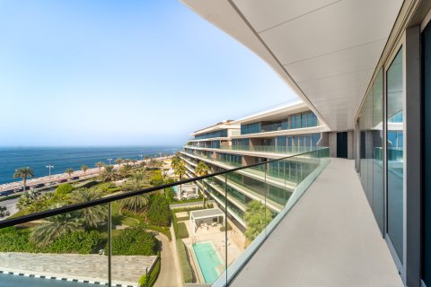 Apartment in Dubai, UAE 5 bedrooms, 679 sq.m. № 769462 - photo 17