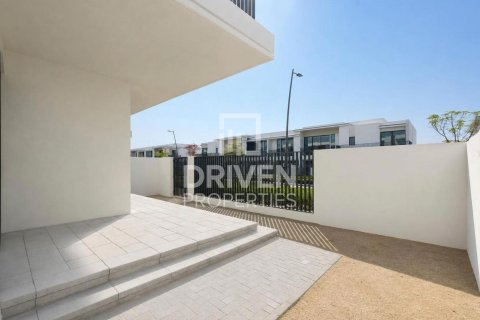 Városi lakóépület itt: The Valley, Dubai, EAE, 4 hálószoba, 231.05 m², azonosító: 770997 - fénykép 17