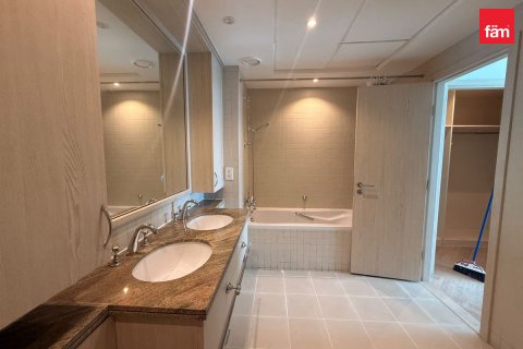 דירה להשכרה ב Downtown Dubai (Downtown Burj Dubai), Dubai, איחוד האמירויות 3 חדרי שינה, 193.4 מ"ר, מספר 769842 - תמונה 12