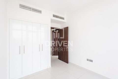 Dubai, BAE’de satılık sıra ev 3 yatak odası, 147.72 m&sup2; No 781960 - fotoğraf 9