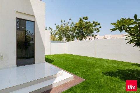 Vila di Reem, Dubai, UAE 3 bilik tidur, 259.2 meter persegi № 769358 - foto 21