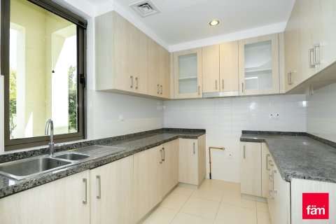 Vila di Reem, Dubai, UAE 3 bilik tidur, 259.2 meter persegi № 769358 - foto 5